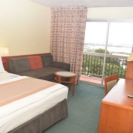 Hotel Sawa Douala Kültér fotó