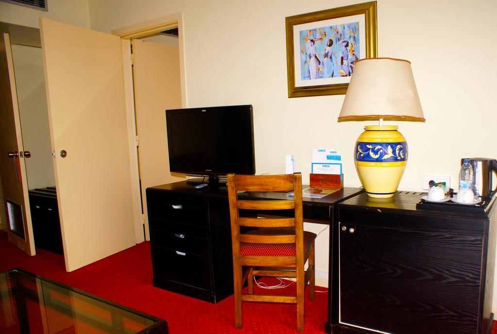 Hotel Sawa Douala Kültér fotó