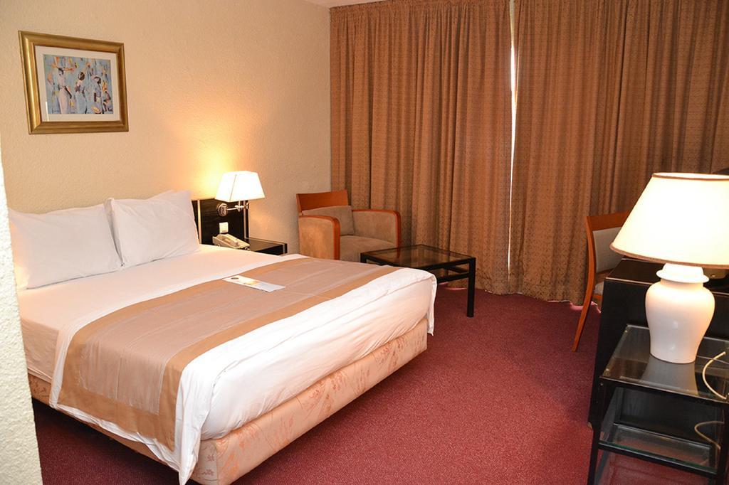 Hotel Sawa Douala Kültér fotó
