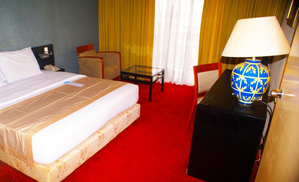 Hotel Sawa Douala Kültér fotó