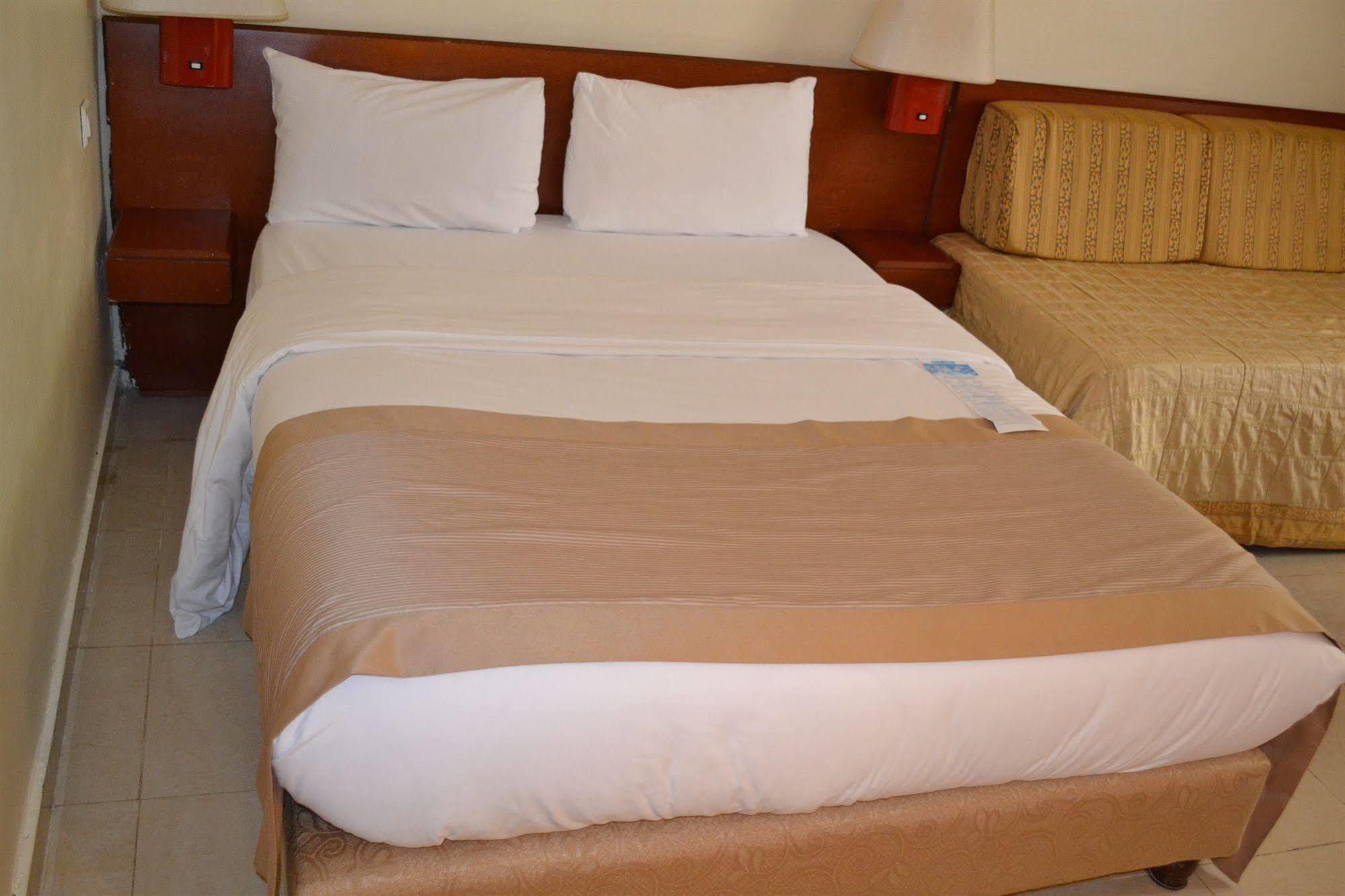 Hotel Sawa Douala Kültér fotó