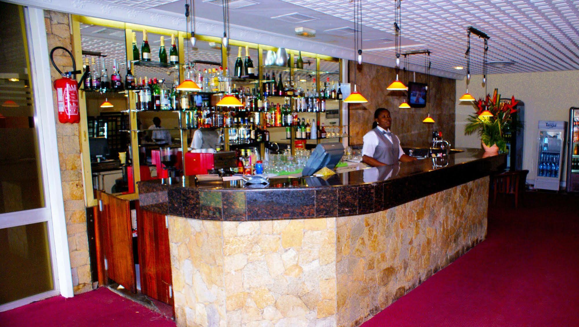 Hotel Sawa Douala Kültér fotó