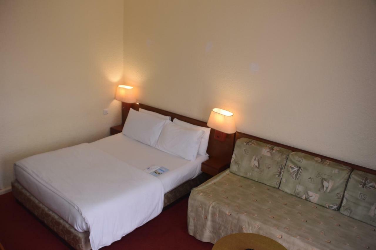 Hotel Sawa Douala Kültér fotó